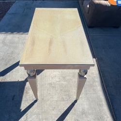 Kimball International .KD Desk Ido Ash