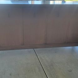 Mid century modern buffet/credenza