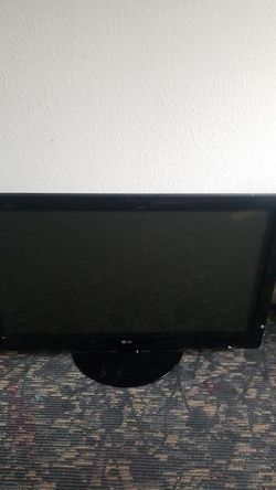 LG 42 inches NOT SMART TV