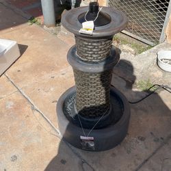 Water Fountain Whit Flame On Top