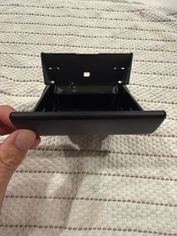 3rd gen OEM Toyota 4Runner (1(contact info removed)) front dash ashtray