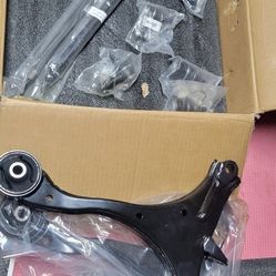 2001-----2005 Honda Civic  10 Piece Front Suspension Rebuild Kit 