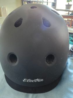 Electra Lifestyle Lux Solid Color Helmet