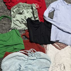 Woman’s Bundle S Tops All For 8$