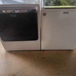 Washer And Dryer Electric Or Gas Maytag Bravos Xl Can̈on Size Capacity Plus Tube Set With Warranty $550