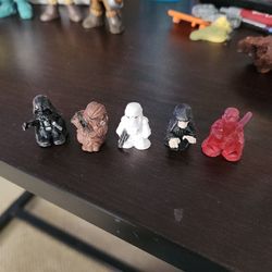 Star Wars mini figures darth vader chewbacca