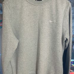 🏃🏻‍♀️Nike Sweatshirt 👟