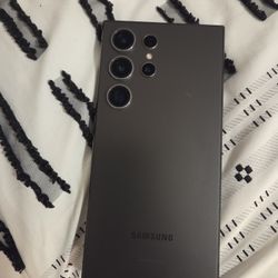 Samsung Galaxy S24 Ultra $350