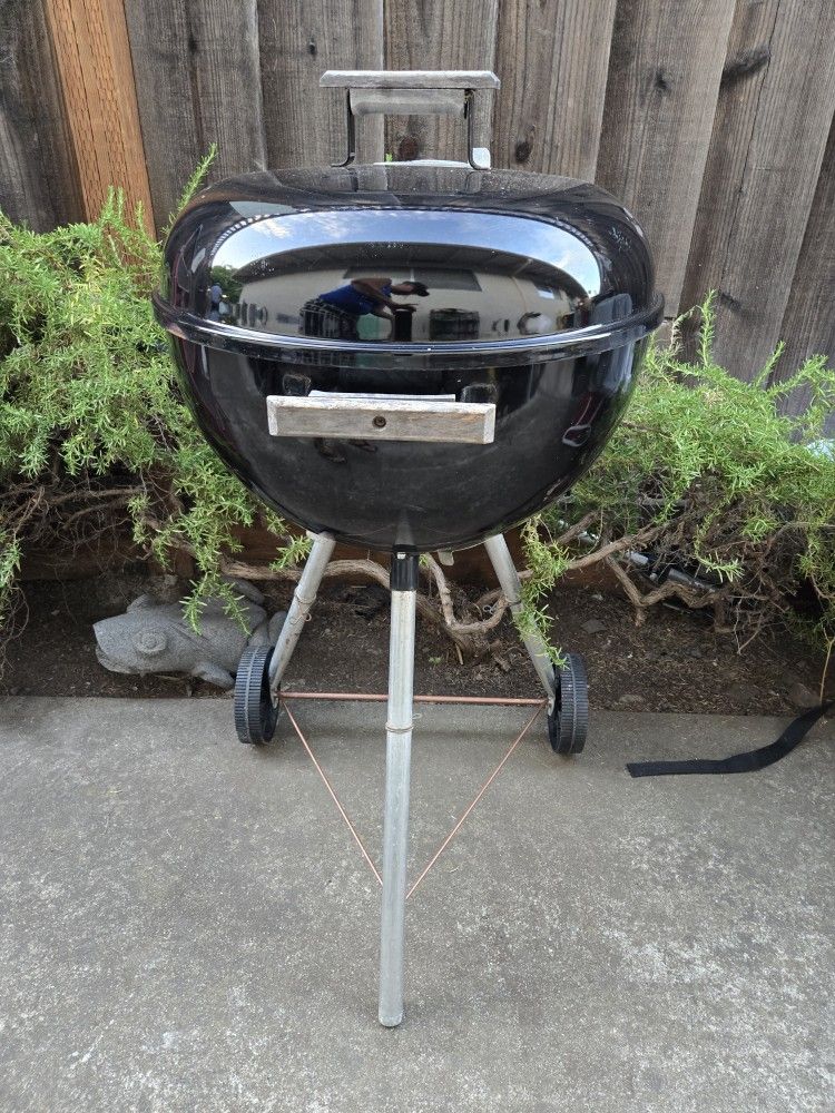 Weber Kettle BBQ Nice Condition 😋