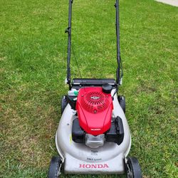 Lawn Mower Honda
