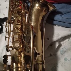 Saxofón 