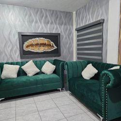 Loveseats , No Money Down !! 