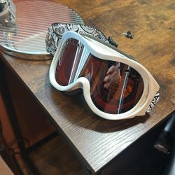 Snow Goggles