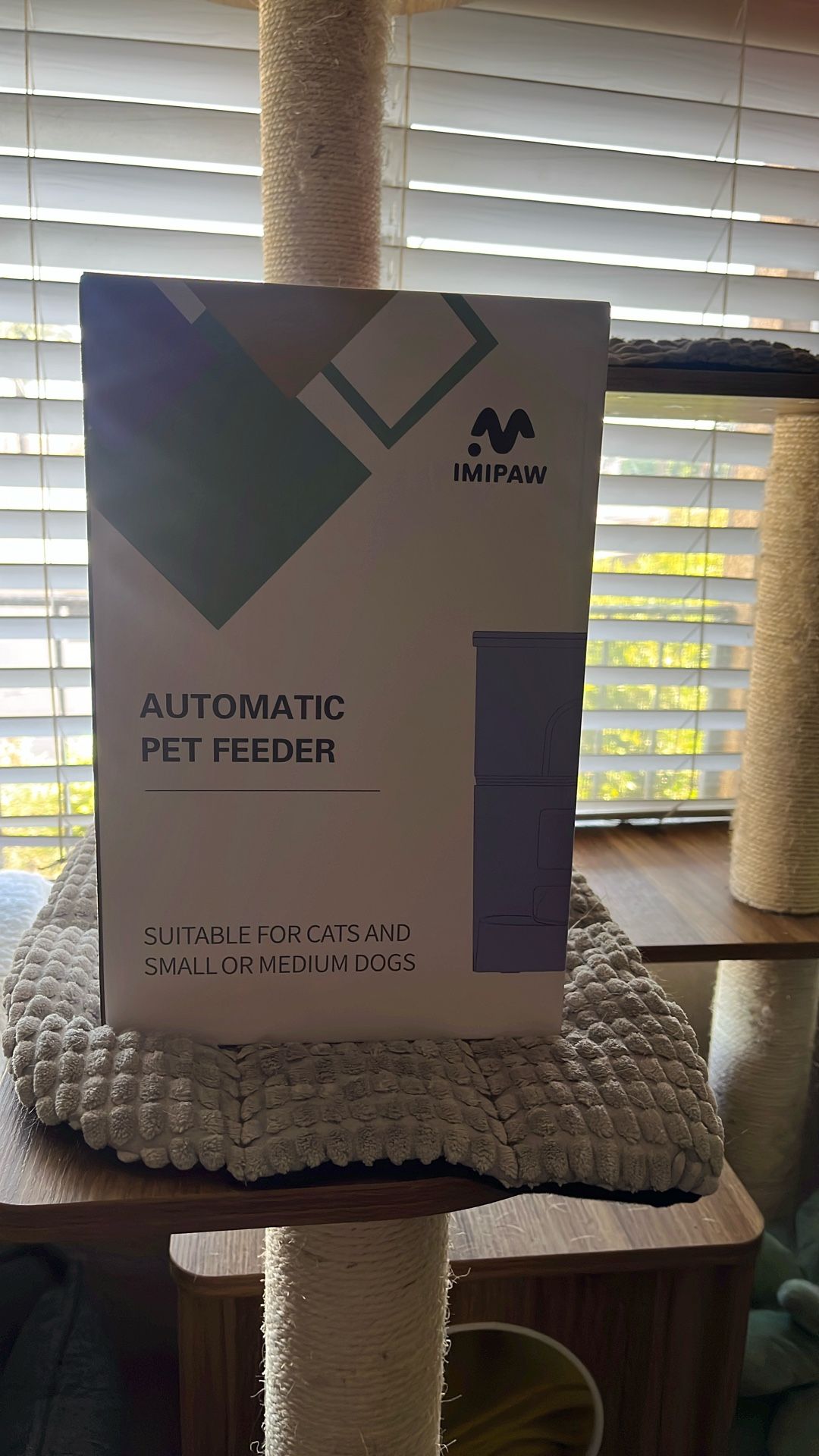 Automatic Pet feeder
