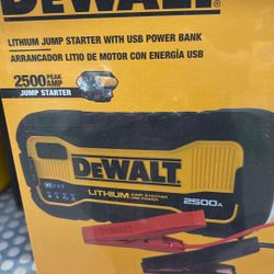 Dewalt Lithium Jump Starter2500 Peak Amps  W Power Bank 
