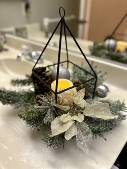 Elegant Christmas Center Piece
