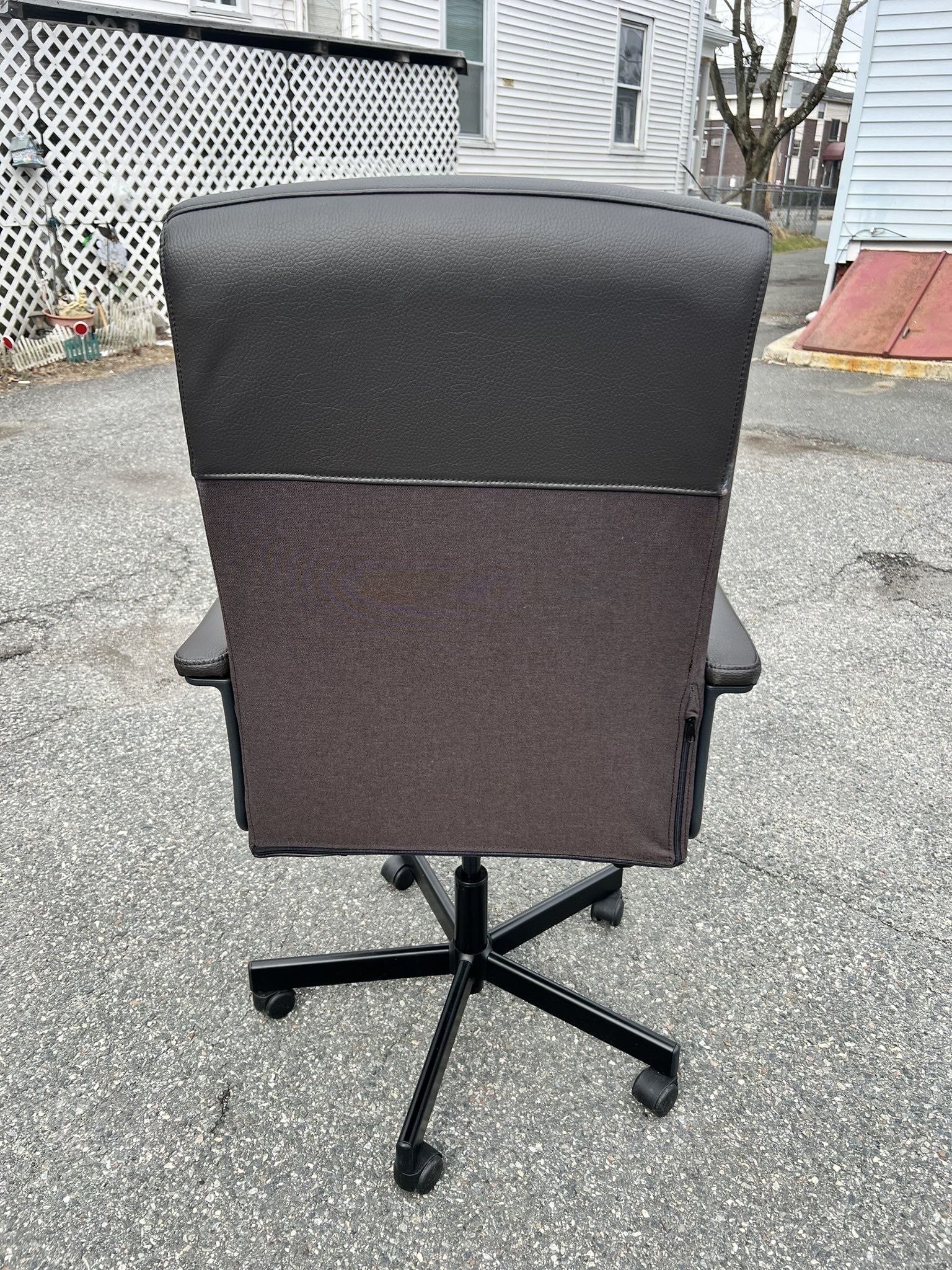 Silla de Escritorio usada como nueva