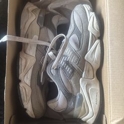 Grey kids new balance