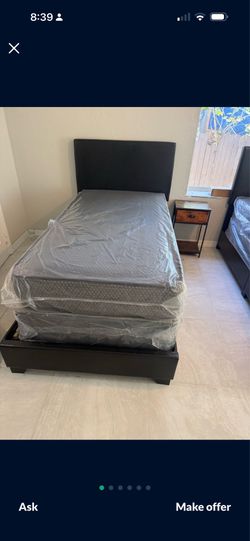 NEW MATTRESS TWIN SIZE PLUSH WITH BOX SPRING
