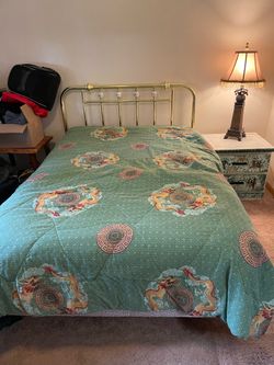 Bedroom set