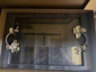 Olivia Riegel perfume Glass Tray Rectangle with Silver Floral Handles