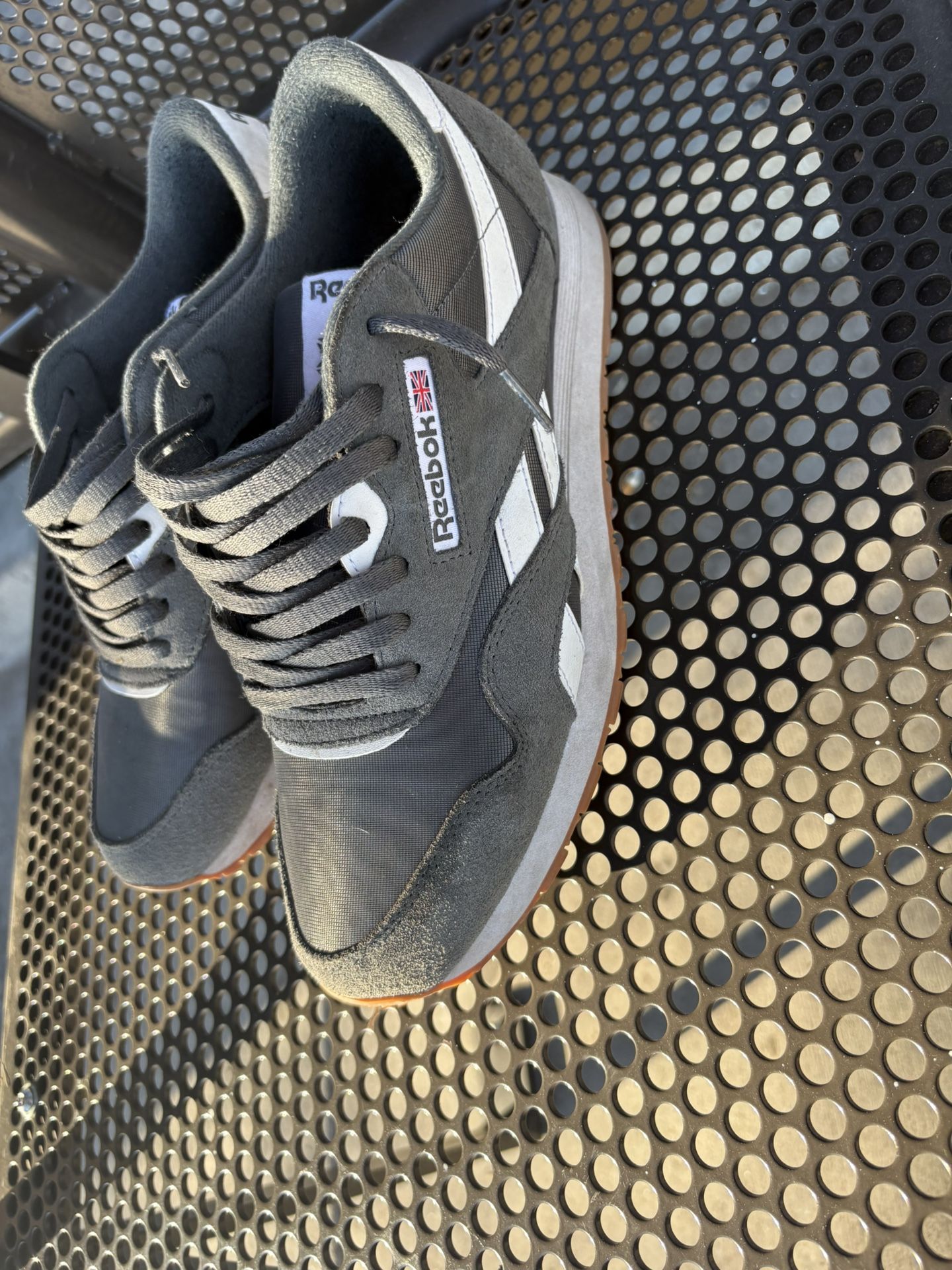 Reebok Classics Size 10