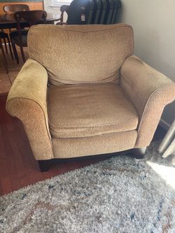 Loveseat