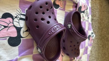 Crocs C8