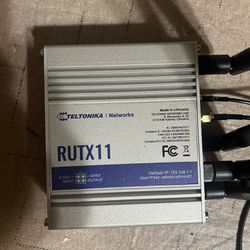 RUTX11 Cellular Router 