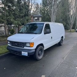Ford E150 2006