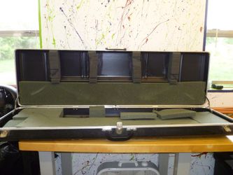 Bow Case - Hard Sided