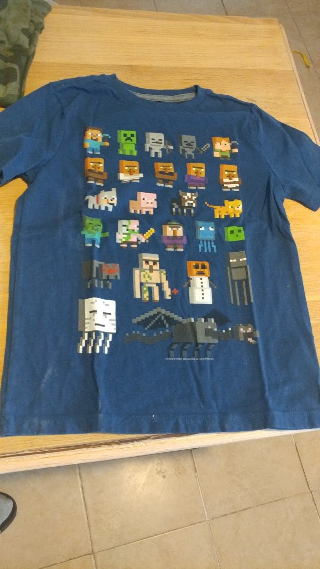 Old Navy Minecraft T- shirt Youth Medium