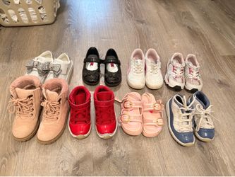 Girl shoes