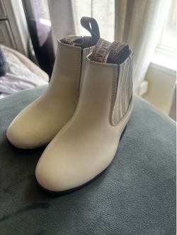 Ivory cowboys booties size 8