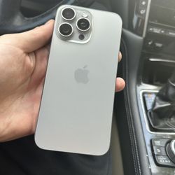 iPhone 15 Pro Max Unlocked 