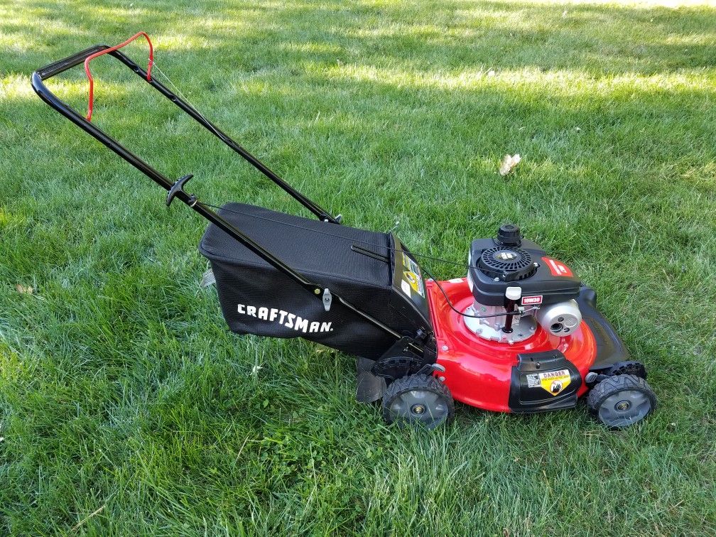 Craftsman Briggs Stratton Gold 190cc Push Lawn Mower USA