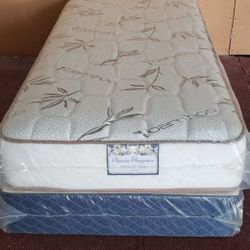 MATTRESSES COLCHONES AVAILABLES ALL   STYLES AND SIZES BRAND NEW CALL ME NOW  AND MAKE YOUR ORDER PHONE CALL