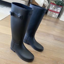 Hunter Tall Rain Boots