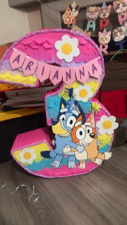Bluey and bingo piñata
