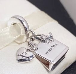 PANDORA I love Shopping Charm 🛍️