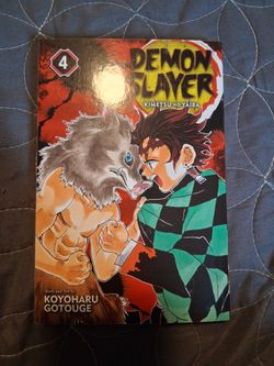 Demon Slayer Kimetsu no Yaiba vol 4
