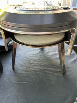 Great Deal! Solo pizza oven for Bonfire fire pit. Accessories included. Bamboo peel, pi turner, case & gloves. Excellent condition.