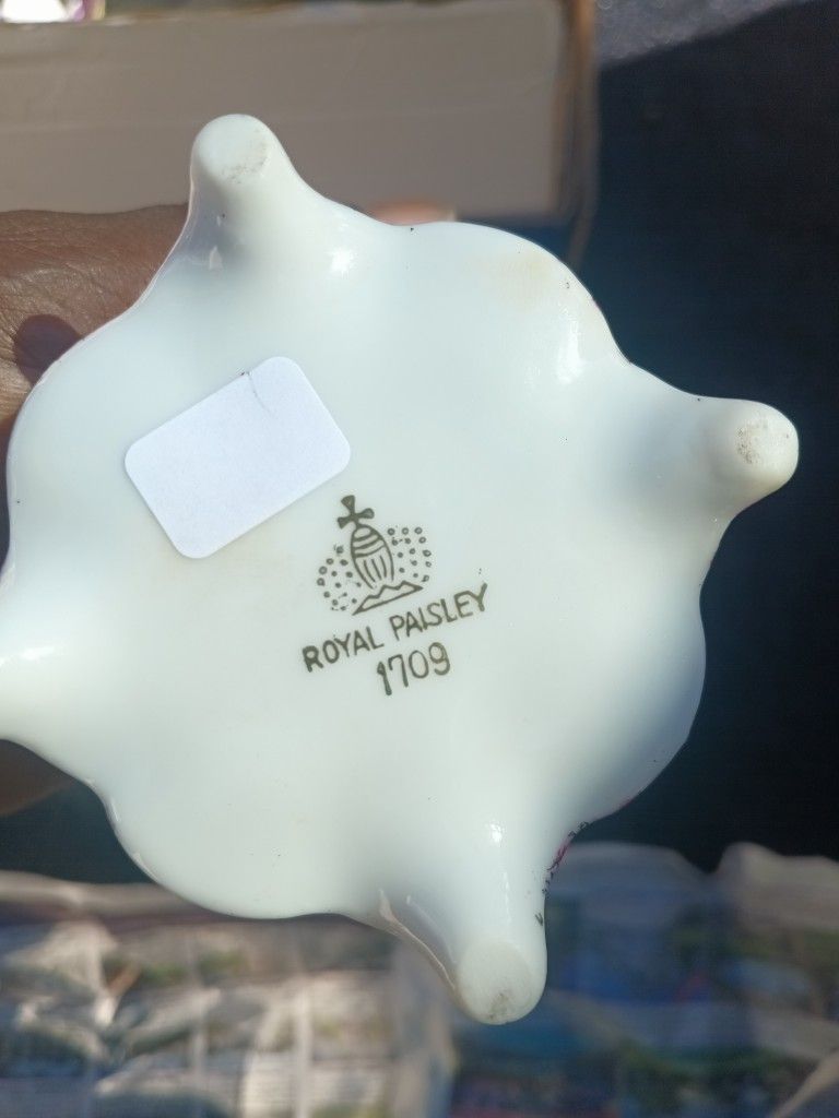 Royal Paisley Tea Set