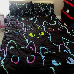Full Size Bed Set W/ Tempurpedic Mattress