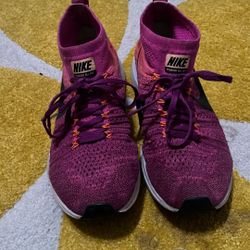 Nike Women’s “Pegasus All Out” Size US 6.5Y UK 6