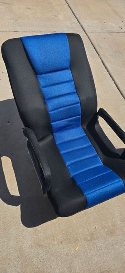 Gaming chair recliners.