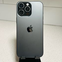 📱 iPhone 16 Pro Max 256GB Unlocked — 95% Battery Health — Great Condition