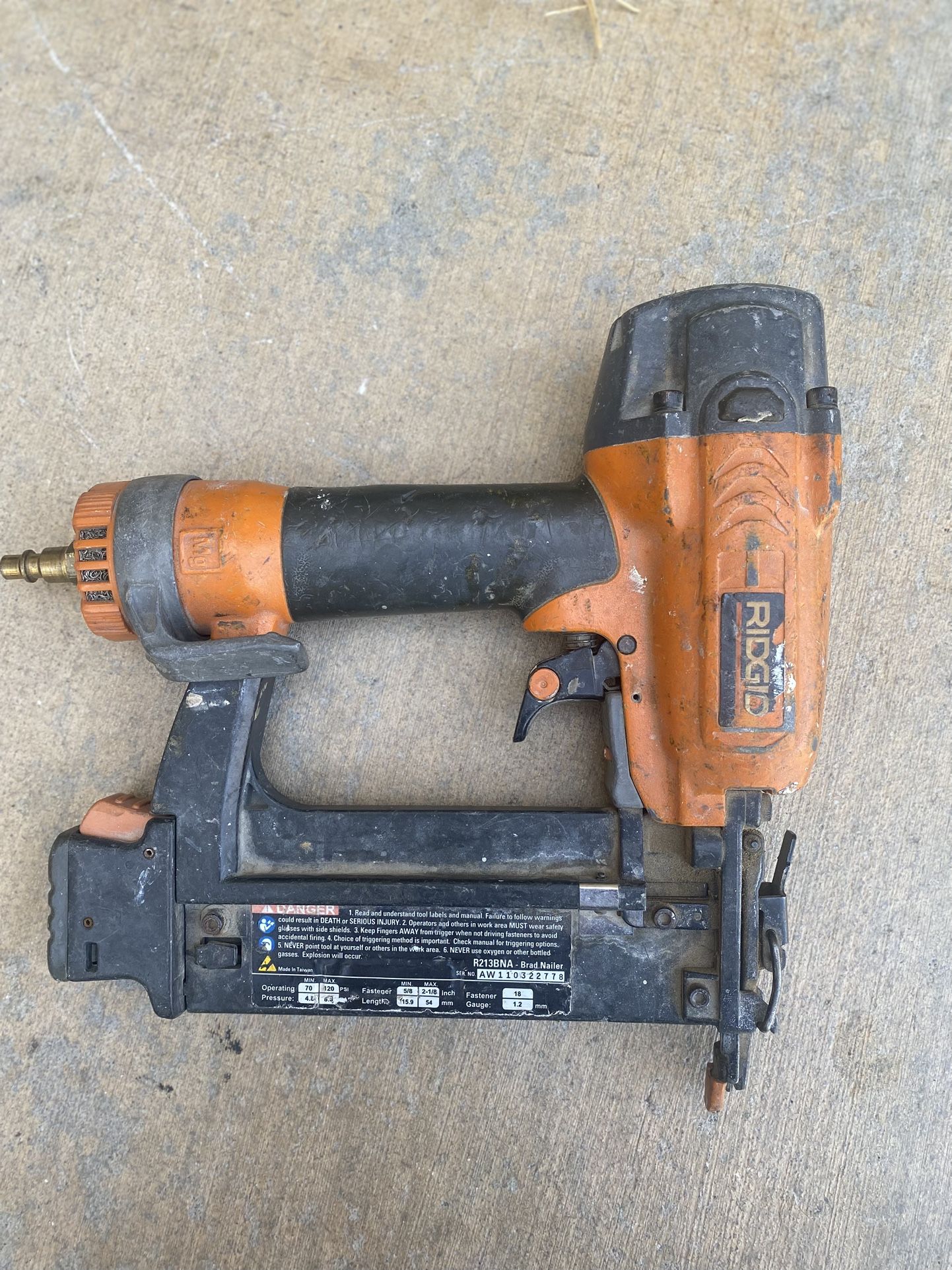 Selling A Ridged Brads Nail Gun
