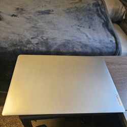 Lenovo Ideapad 3 15"