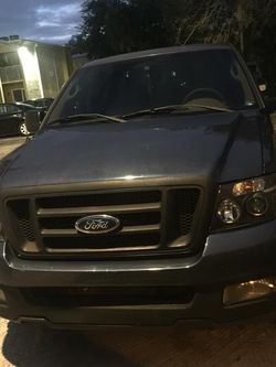 Ford 150 Lariat .